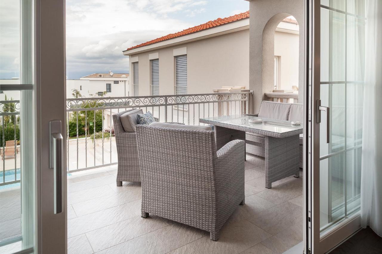 Deluxe Apartment Vila Carissa Malinska Exterior photo